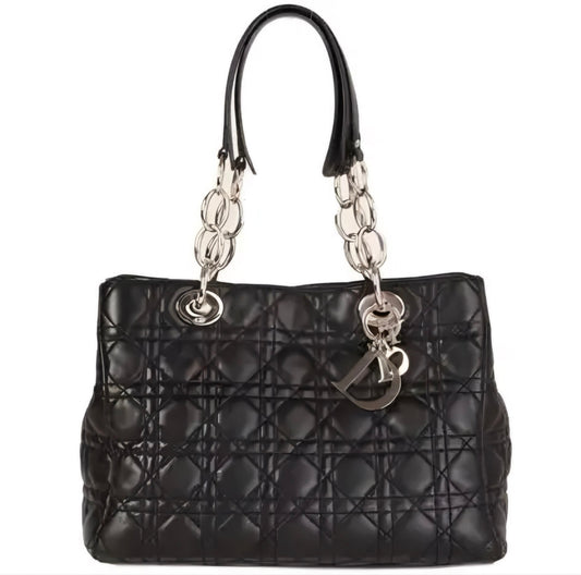 حقيبة كريستيان ديور