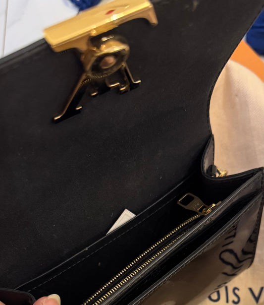 حقيبة لويس فيتون