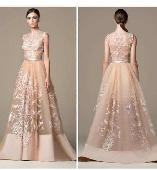 فستان سهرة من المصمم سعيد قبيسي