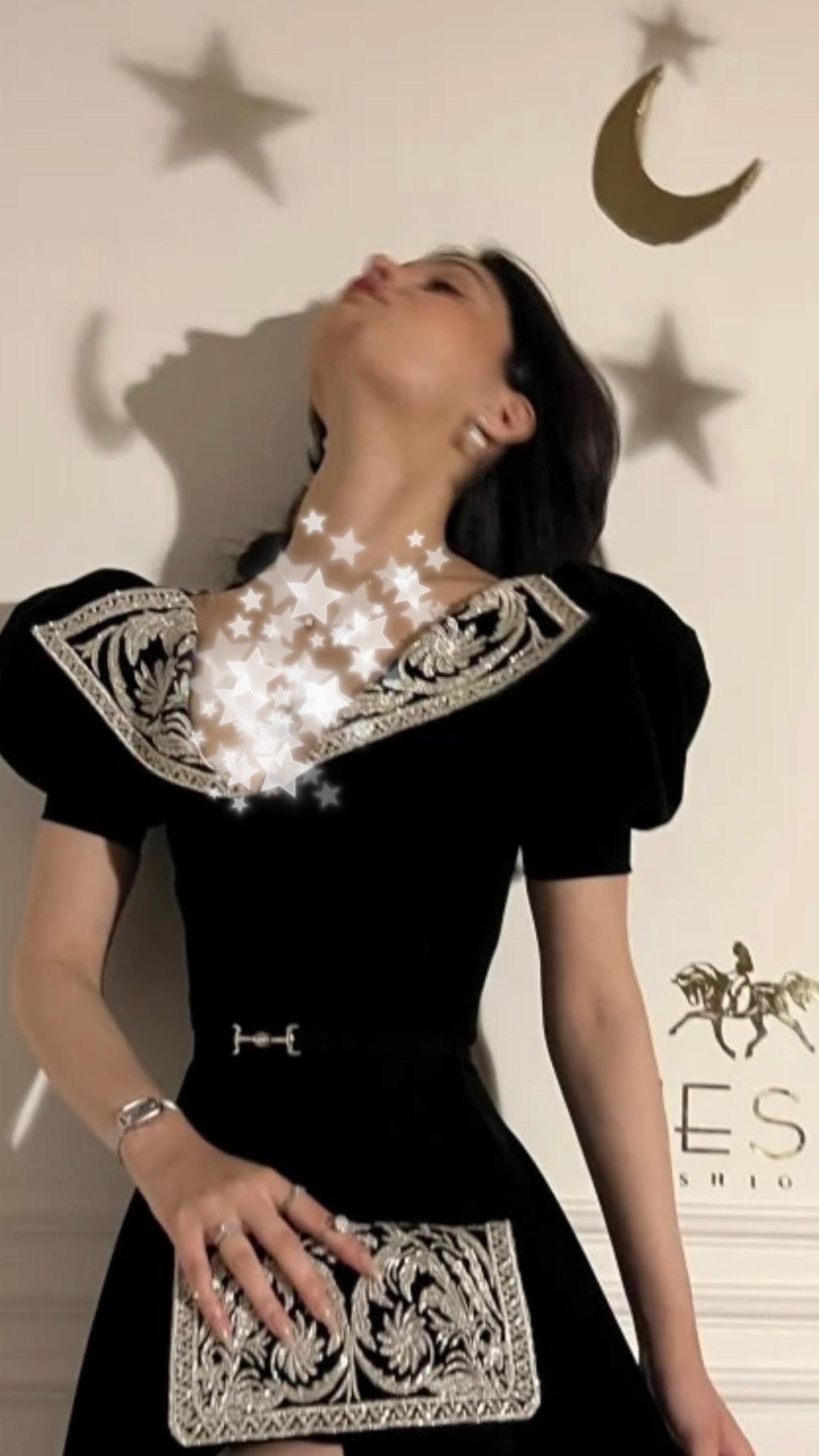 فستان من مشاعل المهداوي