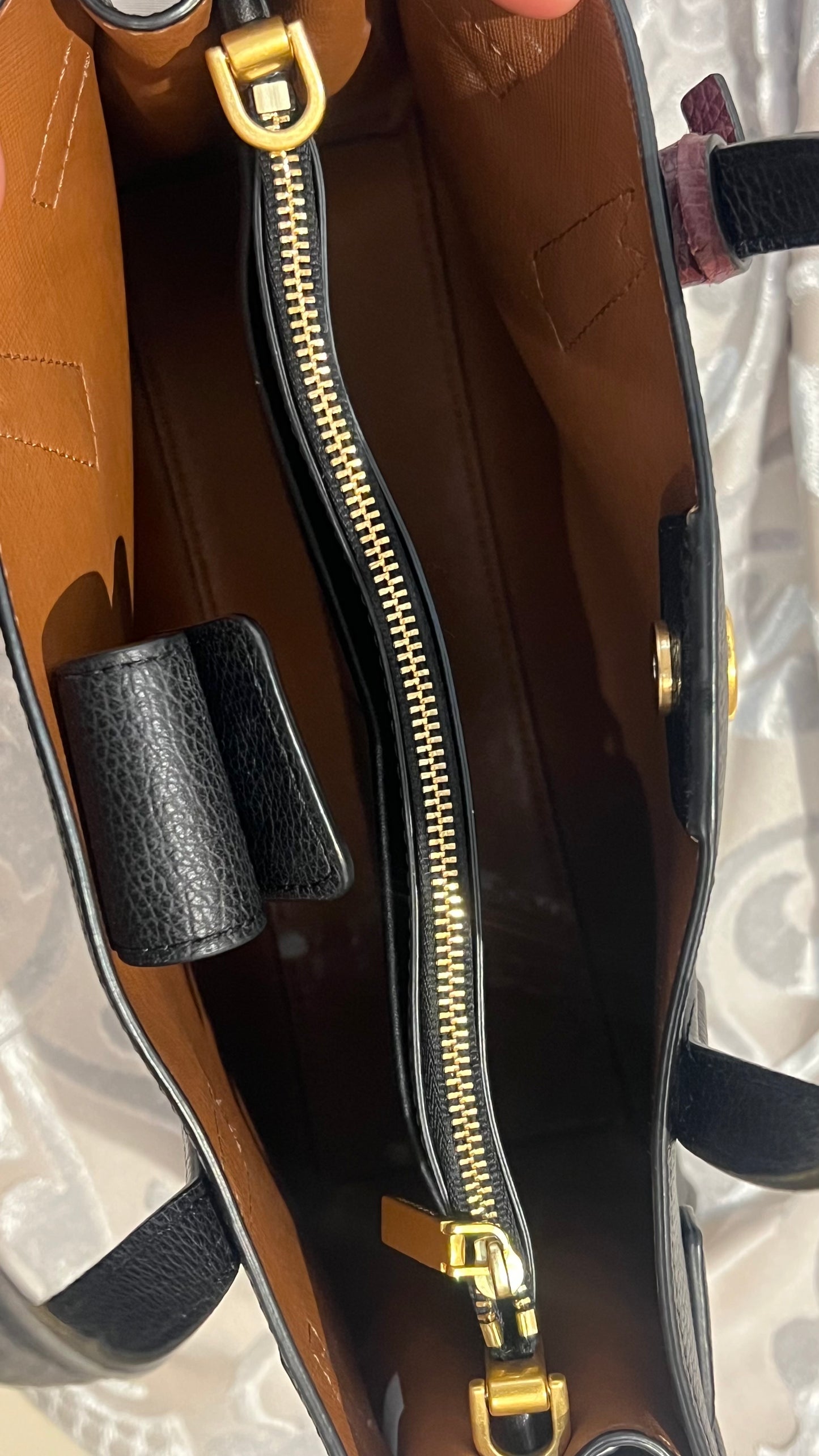 حقيبة توري بورش