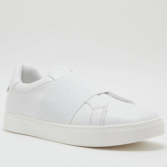 حذاء ابيض من كالفن كلاين